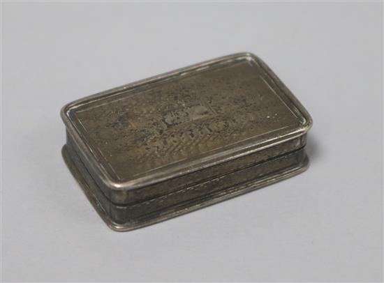 A George IV engraved silver rectangular vinaigrette by Nathaniel Mills, Birmingham, 1829, 4cm.